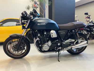 Honda CB1100 2022