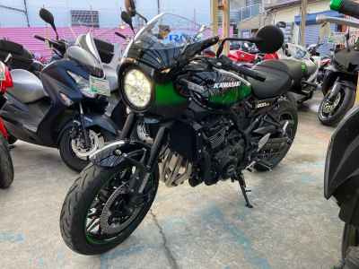 Kawasaki Z900RS Cafe 2025