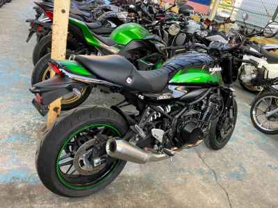 Kawasaki Z900RS Cafe 2025