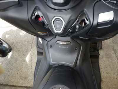 Yamaha TMAX 560T 2025
