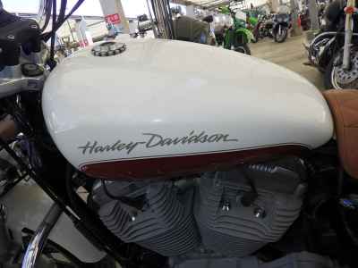 Harley-Davidson 883L