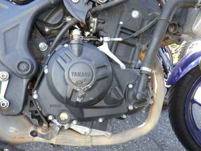 Yamaha YZF-R25 2015