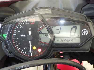 Yamaha YZF-R25 2016