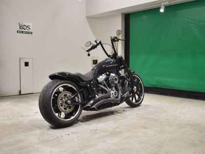 Harley-Davidson Breakout FXBRS1870