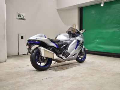 Suzuki Hayabusa 2025