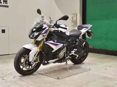 BMW S1000R