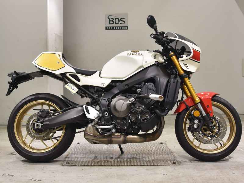 Yamaha XSR900 2022