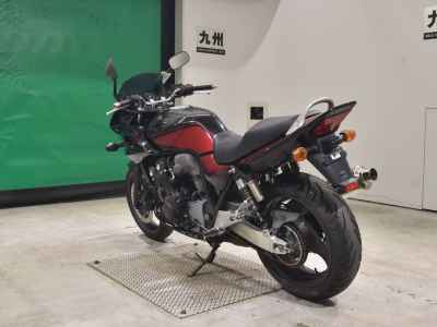 Honda CB400SFV Boldor 2011