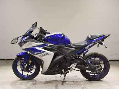 Yamaha YZF-R25 2015