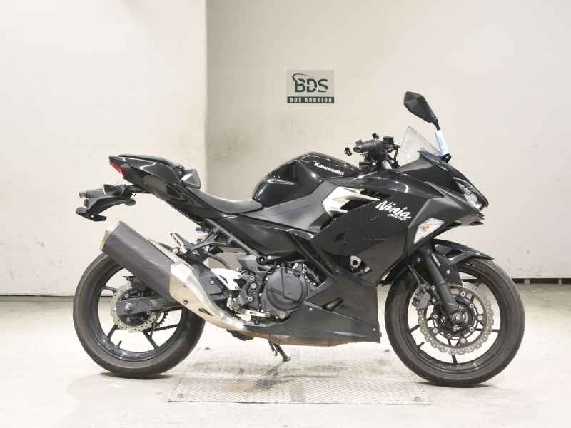 Kawasaki Ninja 400 2021