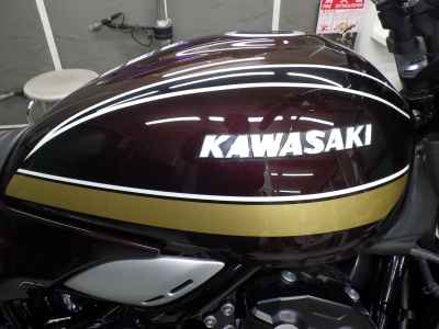 Kawasaki Z900RS 2024