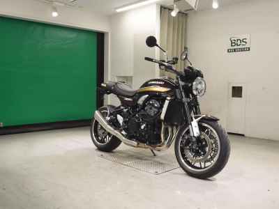 Kawasaki Z900RS 2024