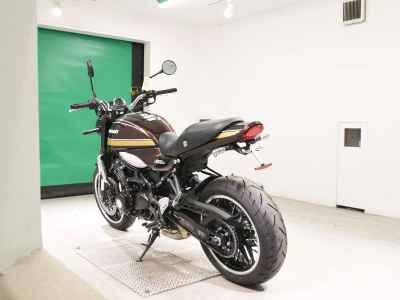 Kawasaki Z900RS 2024