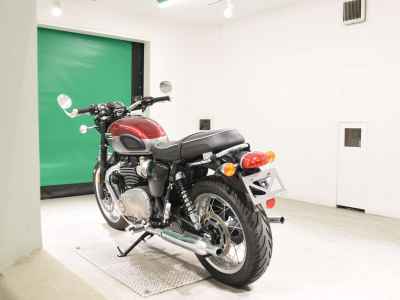 Triumph Bonneville T120 2023