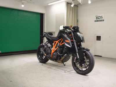 KTM 1290 Super Duke R 2016