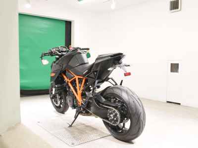 KTM 1290 Super Duke R 2016