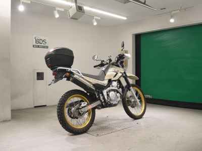 Yamaha XT250 Serow 2016