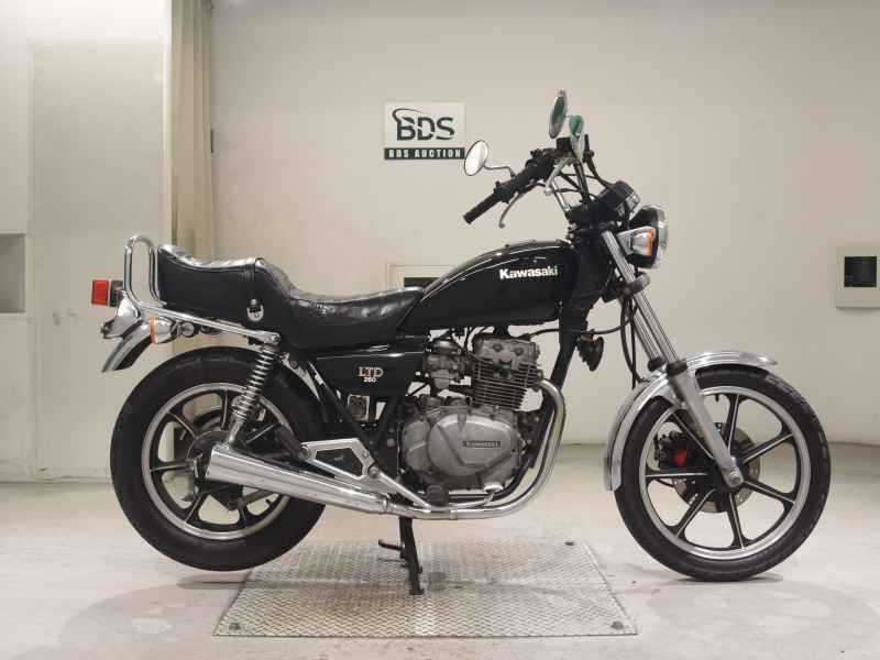 Kawasaki Z250LTD