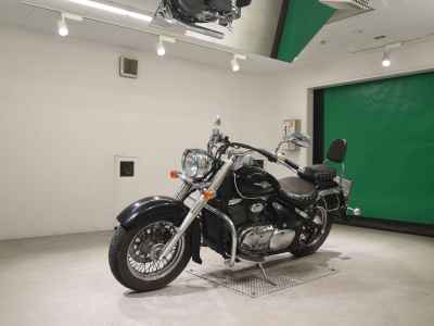 Suzuki Intruder 400 Classic 2006