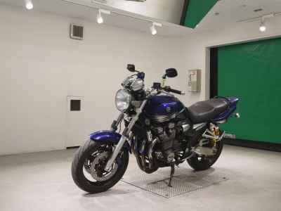 Yamaha XJR1300 2006