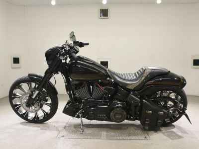Harley-Davidson Breakout FXSB1800 2017