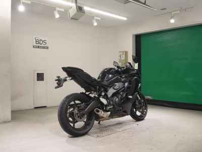 Kawasaki Ninja ZX-25R