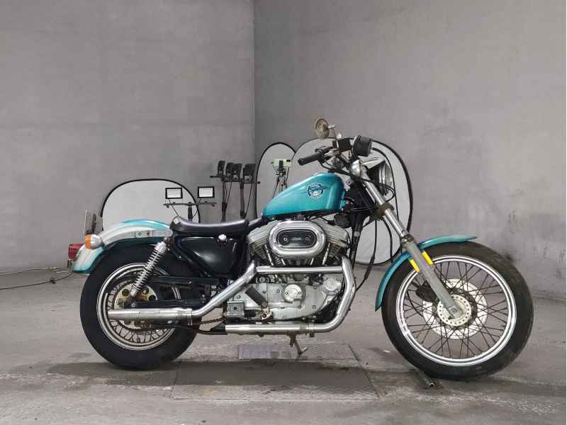 Harley-Davidson Sportster XLH883