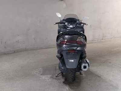 Suzuki Skywave 250S