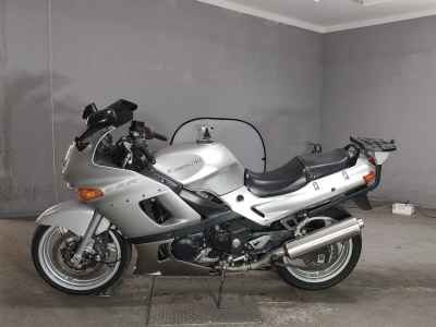 Kawasaki ZZR400 2005