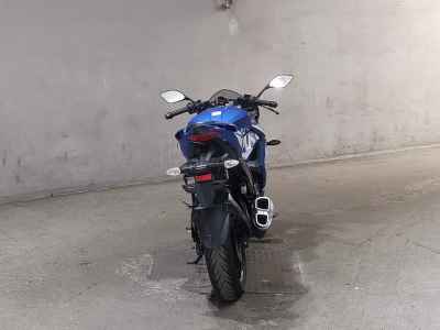 Suzuki Gixxer 250SF