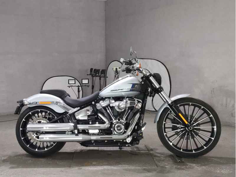 Harley-Davidson Breakout FXBR1920 2023