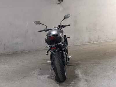 Triumph Street Triple R 2023