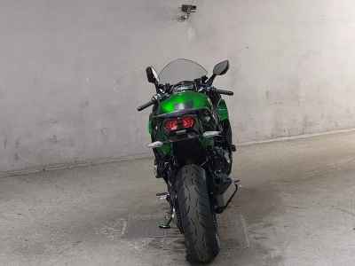 Kawasaki Ninja H2 SX 2020