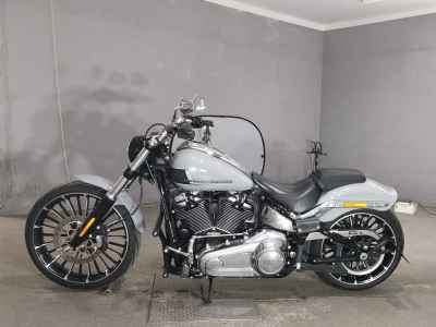 Harley-Davidson Breakout FXBR1920 2024
