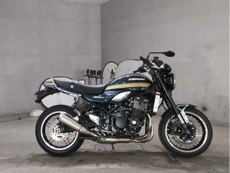 Kawasaki Z900RS 2022