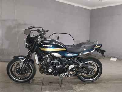 Kawasaki Z900RS 2022
