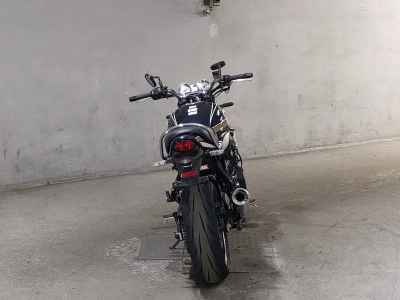 Kawasaki Z900RS 2022