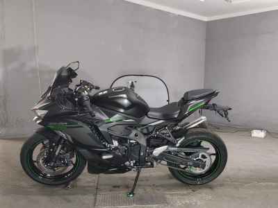 Kawasaki Ninja ZX-4R SE 2024
