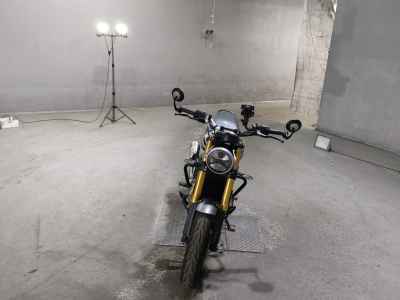 Triumph Speed 400 2024