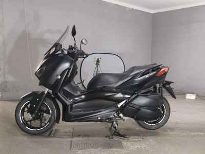 Yamaha XMAX 250
