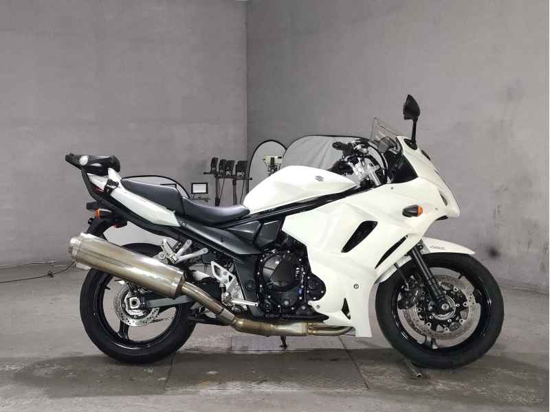 Suzuki Bandit 1250F 2011