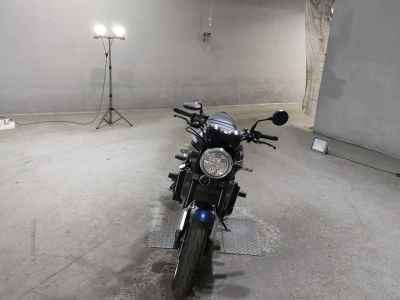 Kawasaki Z900RS 2021