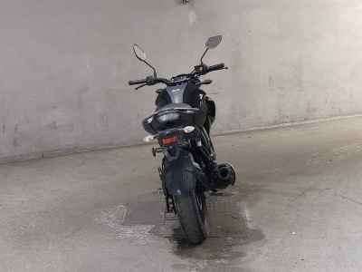 Yamaha FZ25