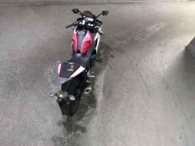 Yamaha YZF-R25