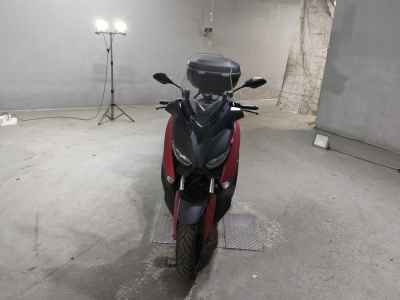 Yamaha XMAX 250