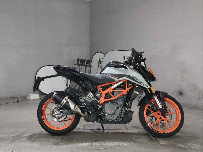 KTM 390 Duke 2022