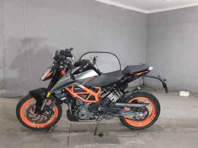 KTM 390 Duke 2022