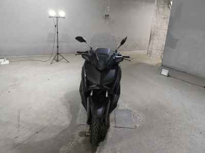 Yamaha XMAX 250