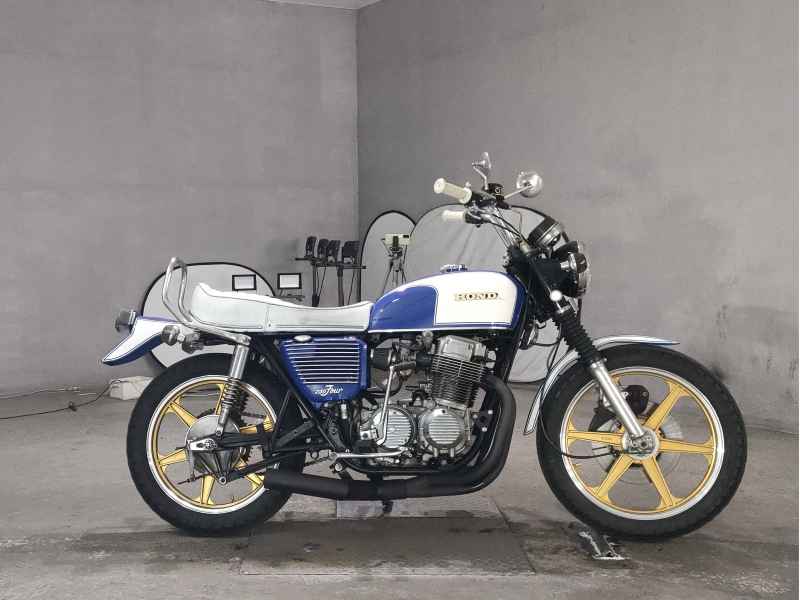 Honda CB750F 2021