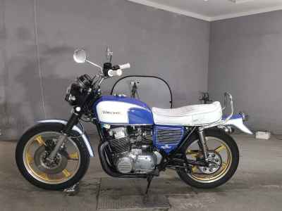 Honda CB750F 2021